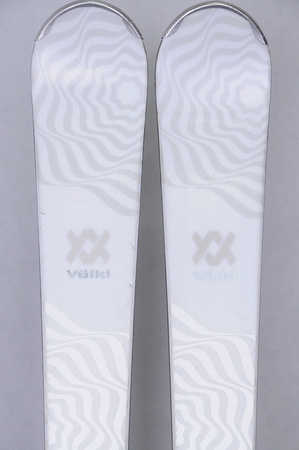 NARTY UŻYWANE VOLKL FLAIR SC 23/24 + Marker VMOTION 11 153 cm NRC289
