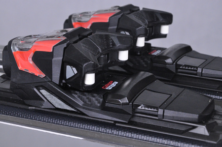 NARTY UŻYWANE ATOMIC REDSTER SC + M10 23/24 154 cm NRC463