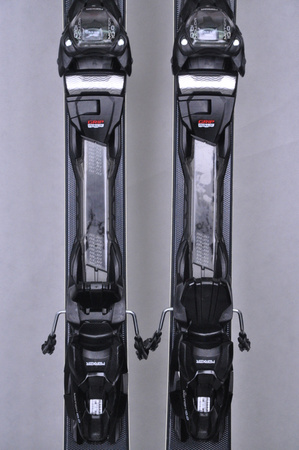 NARTY UŻYWANE VOLKL RACETIGER SRC + Motion 10 24/25 168 cm NRC224