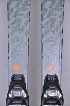 NARTY UŻYWANE VOLKL DEACON 75 + Motion 12 23/24 168 cm NRC133