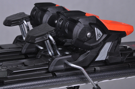 NARTY UŻYWANE ATOMIC REDSTER RX + M10 22/23 163 cm NRC1073