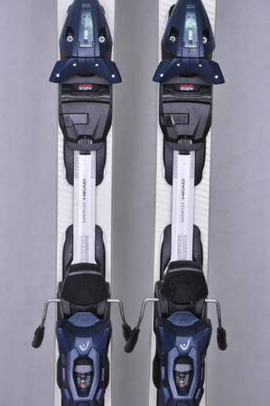 NARTY UŻYWANE KASTLE MX 75 + PR 11 21/22 179 cm NRC1037