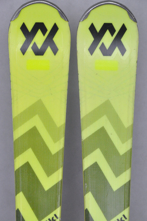 NARTY UŻYWANE VOLKL RACETIGER SC 24/25 + VMotion 12 153 cm NRC838