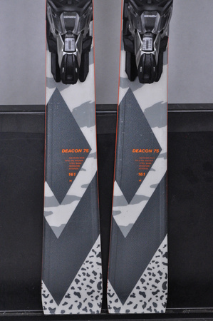 NARTY UŻYWANE VOLKL DEACON 75 + Motion 12 23/24 161 cm NRC124