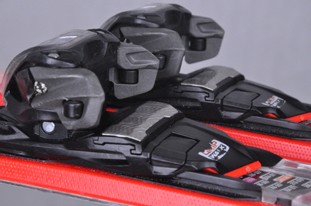 NARTY UŻYWANE VOLKL DEACON 7.2 + FTD 10 21/22 151 cm NRC1141