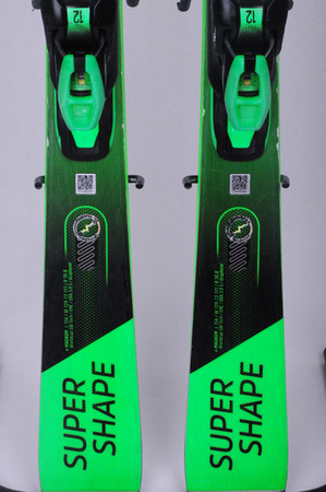 NARTY UŻYWANE HEAD SUPERSHAPE E. MAGNUM + Head PRD12 22/23 156 cm NRB198