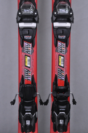 NARTY UŻYWANE VOLKL DEACON 7.2 + FTD 10 21/22 158 cm NRC1129