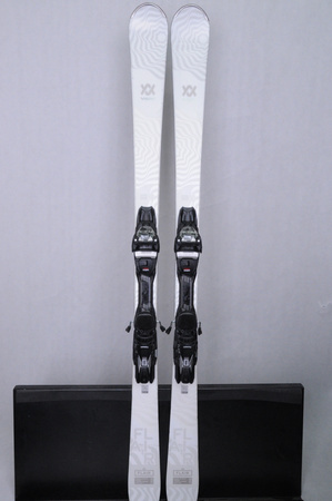 NARTY UŻYWANE VOLKL FLAIR SC 23/24 + Marker VMOTION 11 153 cm NRC289
