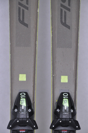 NARTY UŻYWANE FISCHER RC ONE 74 22/23 + RS10 174 cm NRC1026