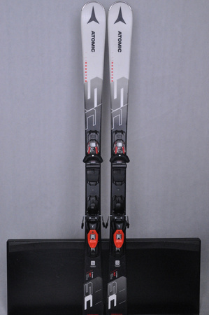 NARTY UŻYWANE ATOMIC REDSTER SC + M10 23/24 147 cm NRC462