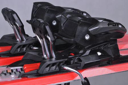 NARTY UŻYWANE VOLKL DEACON 7.2 + FTD 10 21/22 172 cm NRC1093