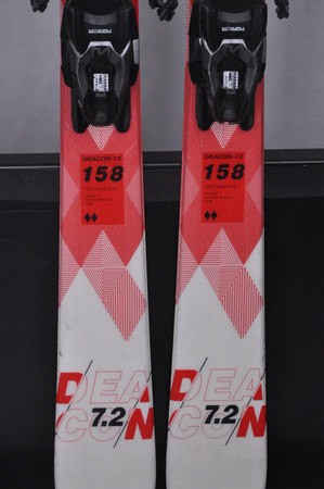 NARTY UŻYWANE VOLKL DEACON 7.2 + FTD 10 21/22 158 cm NRC1136