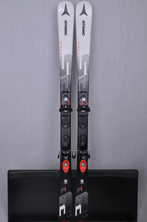 NARTY UŻYWANE ATOMIC REDSTER SC + M10 23/24 154 cm NRC463