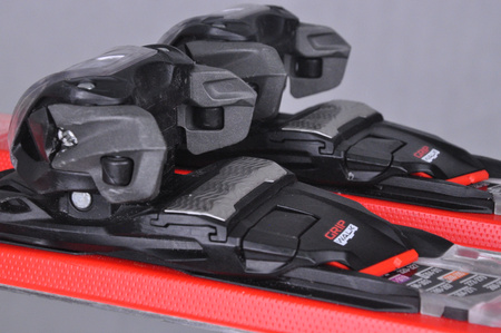 NARTY UŻYWANE VOLKL DEACON 7.2 + FTD 10 21/22 165 cm NRC1104