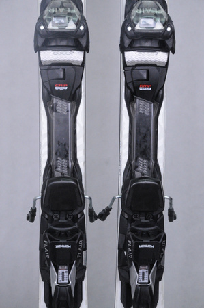 NARTY UŻYWANE VOLKL FLAIR SC 23/24 + Marker VMOTION 11 153 cm NRC291