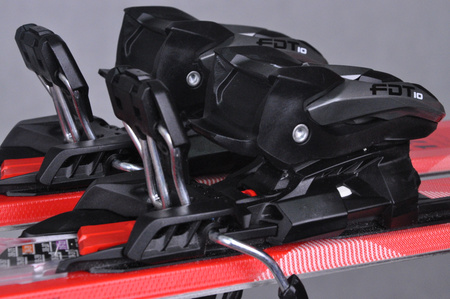 NARTY UŻYWANE VOLKL DEACON 7.2 + FTD 10 21/22 172 cm NRC1084