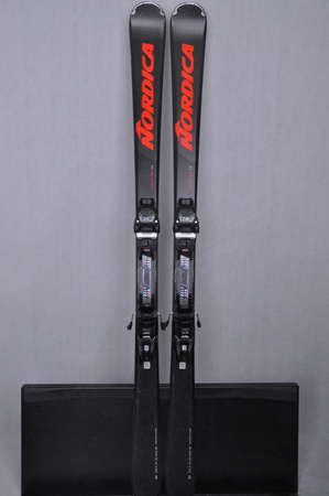 NARTY UŻYWANE NORDICA SPITFIRE 73 24/25 + Marker TP2 10 162 cm NRC879