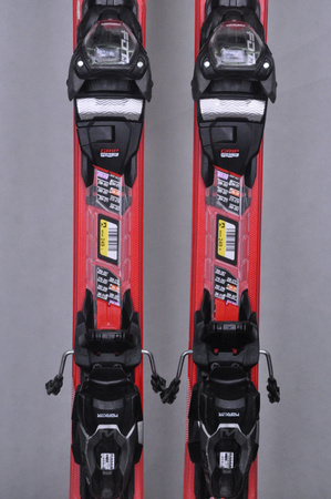 NARTY UŻYWANE VOLKL DEACON 7.2 + FTD 10 21/22 158 cm NRC1136