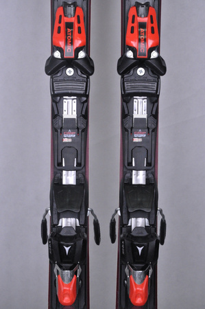 NARTY UŻYWANE ATOMIC REDSTER S8 + X12 GW 24/25 163 cm NRC161