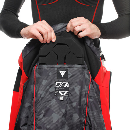 KURTKA NARCIARSKA DAINESE AVERA DERMIZAX EV CORE READY Racing Red 2026