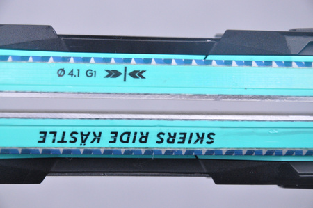 NARTY UŻYWANE KASTLE PX 81 + K11 23/24 165 cm NRC55