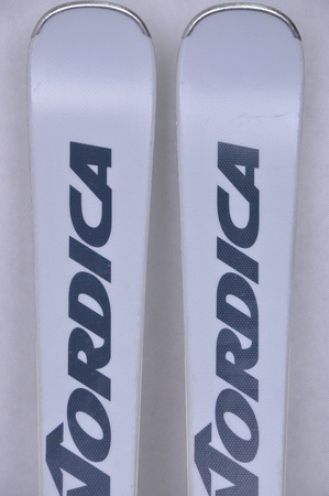 NARTY UŻYWANE NORDICA SPITFIRE CA 24/25 + Marker TP2 10 156 cm NRC633
