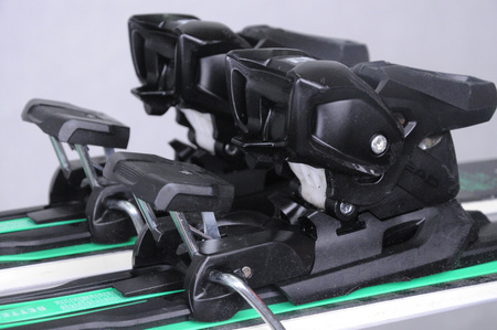 NARTY UŻYWANE HEAD SUPERSHAPE E. MAGNUM + Head PRD12 24/5 170 cm NRC266