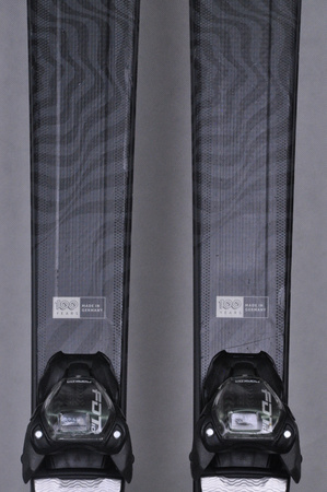 NARTY UŻYWANE VOLKL FLAIR 7.2 21/22 + FDT 10 165 cm NRC1154