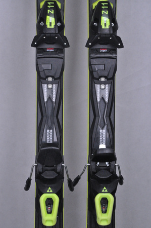 NARTY UŻYWANE FISCHER RC4 SUPERIOR TI 23/24 + Z11 175 cm NRC758