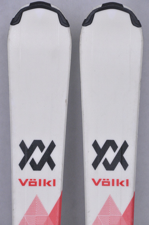 NARTY UŻYWANE VOLKL DEACON 7.2 + FTD 10 21/22 158 cm NRC1116