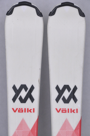 NARTY UŻYWANE VOLKL DEACON 7.2 + FTD 10 21/22 158 cm NRC1122