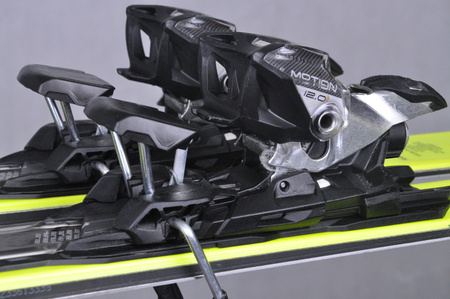 NARTY UŻYWANE VOLKL RACETIGER SC 23/24 + VMotion 12 165 cm NRC349