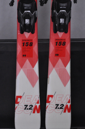NARTY UŻYWANE VOLKL DEACON 7.2 + FTD 10 21/22 158 cm NRC1114