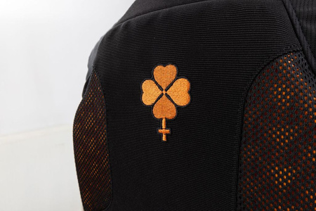 OCHRANIACZ CLOVER BACKPROTECTOR Black 2026