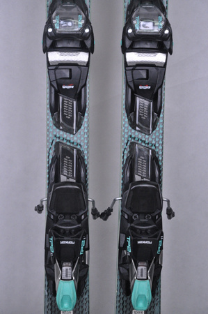 NARTY UŻYWANE NORDICA BELLE 72 DC 24/25 + TP2 11 156 cm NRC612