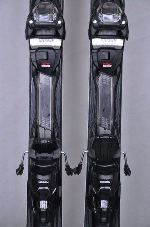 NARTY UŻYWANE VOLKL RACETIGER SRC + Motion 10 24/25 153 cm NRC197