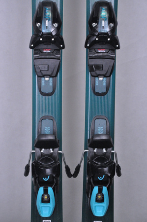 NARTY UŻYWANE HEAD SUPER JOY 23/24 + JOY 11 158 cm NRC654