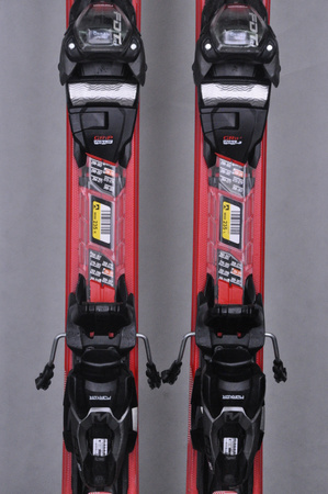 NARTY UŻYWANE VOLKL DEACON 7.2 + FTD 10 21/22 165 cm NRC1102