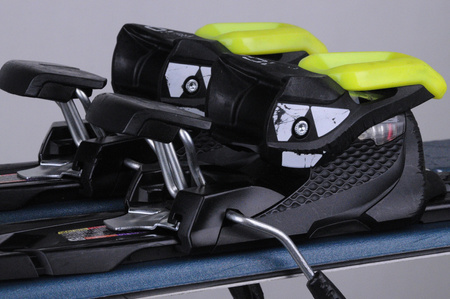 NARTY UŻYWANE FISCHER RC ONE XTR 73 20/21 + RS10 160 cm NRB877