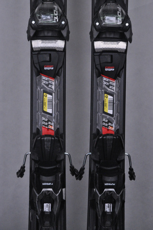 NARTY UŻYWANE VOLKL DEACON 7.2 + FTD 10 23/24 151 cm NRC1179