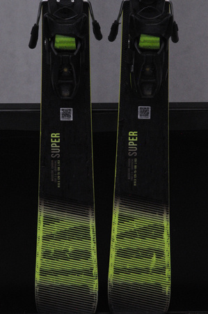 NARTY UŻYWANE HEAD SUPER JOY 22/23 + JOY 11 153 cm NRB909