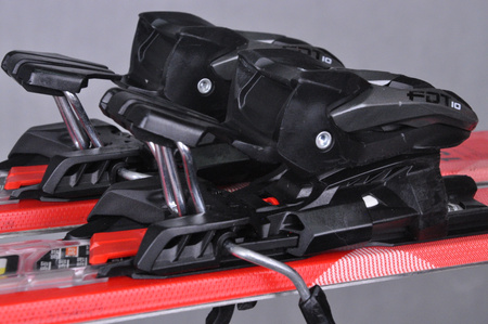 NARTY UŻYWANE VOLKL DEACON 7.2 + FTD 10 21/22 158 cm NRC1117