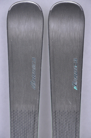NARTY UŻYWANE NORDICA BELLE 72 DC 24/25 + TP2 11 162 cm NRC623