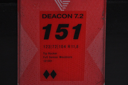 NARTY UŻYWANE VOLKL DEACON 7.2 + FTD 10 21/22 151 cm NRC1146