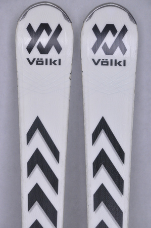 NARTY UŻYWANE VOLKL RACETIGER SC 23/24 + VMotion 12 165 cm NRC829