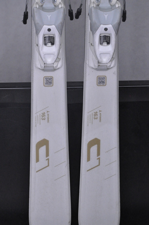 NARTY UŻYWANE ATOMIC CLOUD C7 + Atomic M10 23/24 163 cm NRC1220