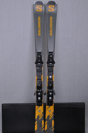 NARTY UŻYWANE SALOMON S/MAX F8 XT + M10 2024 149 cm NRC395