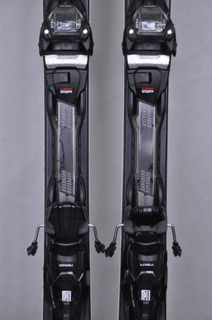 NARTY UŻYWANE VOLKL RACETIGER SRC + Motion 10 24/25 158 cm NRC206