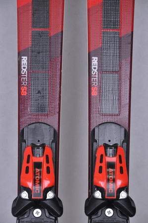 NARTY UŻYWANE ATOMIC REDSTER S8 + X12 GW 24/25 163 cm NRC158