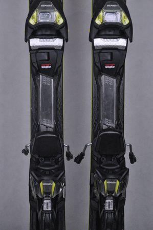 NARTY UŻYWANE VOLKL RACETIGER SC 24/25 + VMotion 12 153 cm NRC838